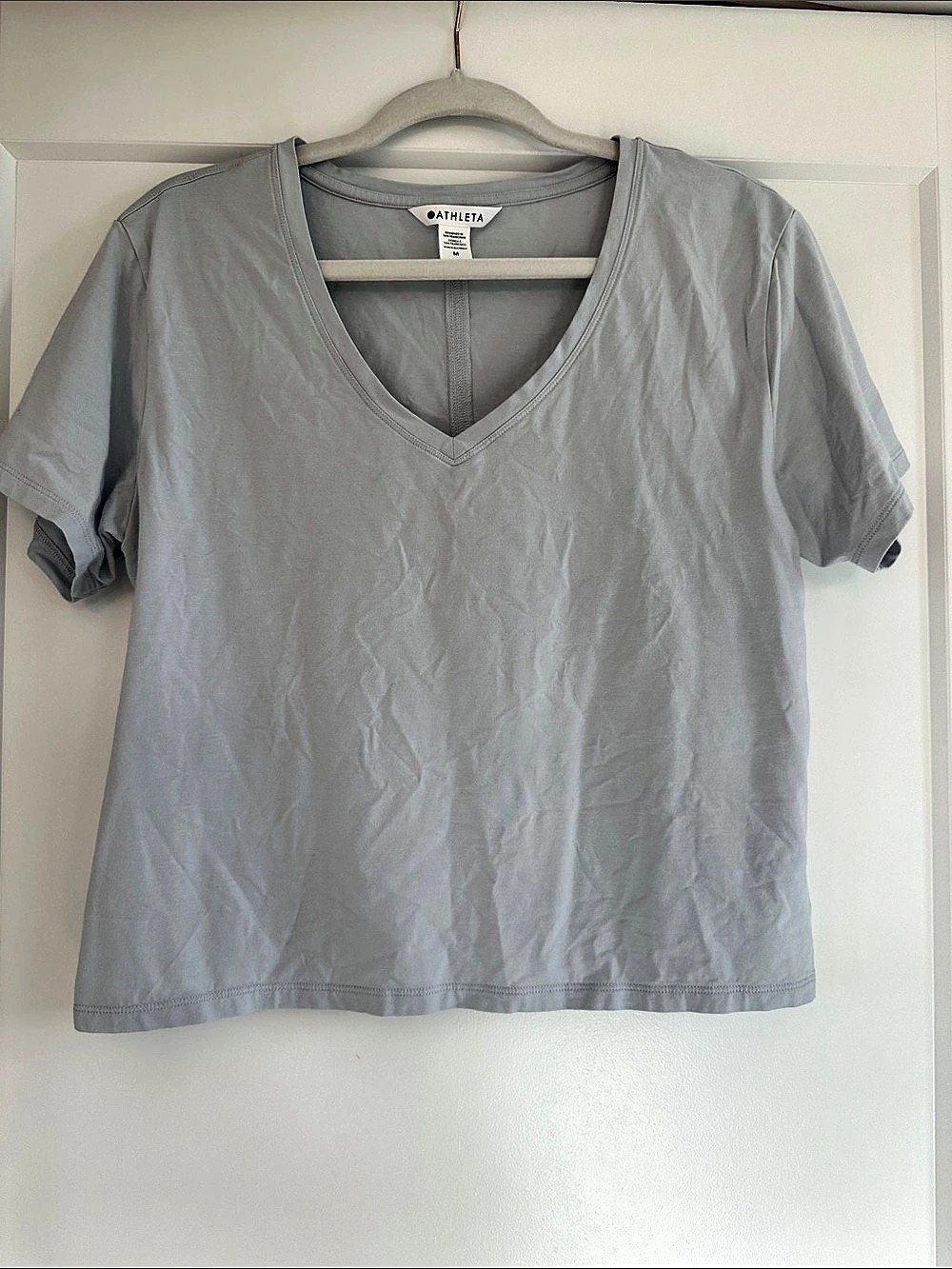 Athleta Move With Ease V-Neck Top light blue Medium